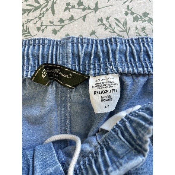 Eddie Bauer Mens Large Cotton Denim Shorts Elastic Waist Casual Blue Outdoor - Picture 6 of 9